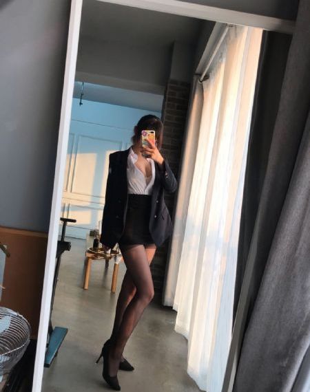 欧美风指甲色系_剧情片在线观看
