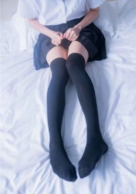 日本精品久久中文字幕佐佐木_4K影视在线观看